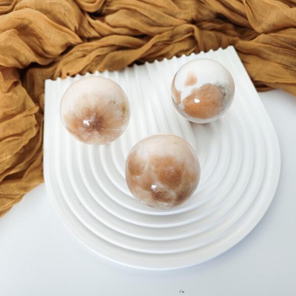 YOU CHOOSE Stilbite Scolecite Sphere Healing Crystals - Picture 8 of 10